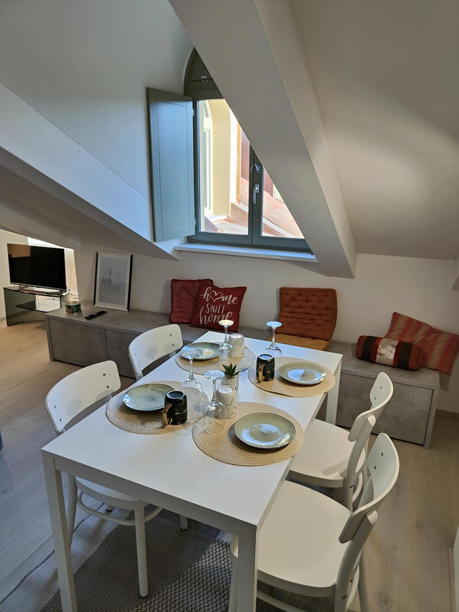 Mansarda Luxury: Lagrange Centro Apartment Turin Exterior photo