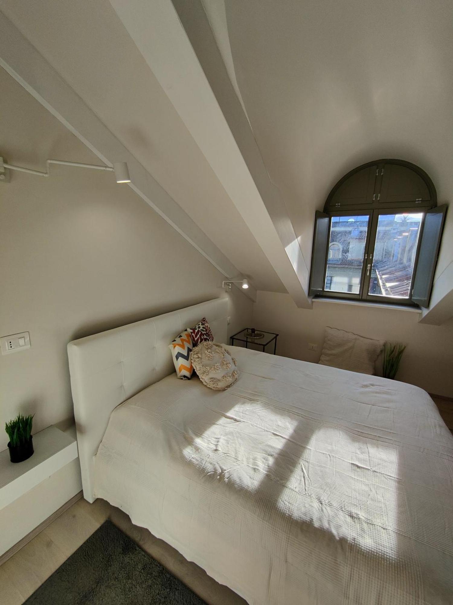 Mansarda Luxury: Lagrange Centro Apartment Turin Exterior photo